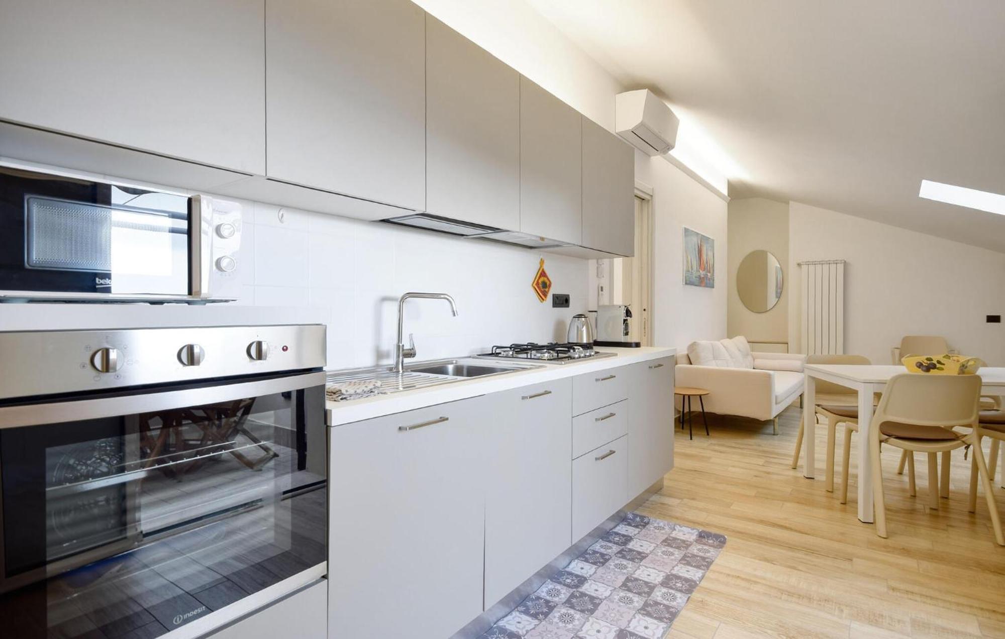 Beautiful Apartment In Moneglia With Kitchen Zewnętrze zdjęcie